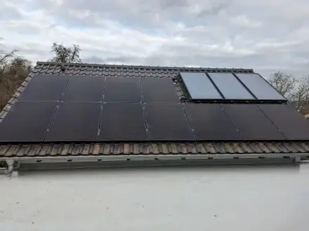 Foto von Doktor Strom | Photovoltaik-Planung und Montage, Elektromontagearbeiten, Schaltschrankbau, Photovoltaik Reinigung