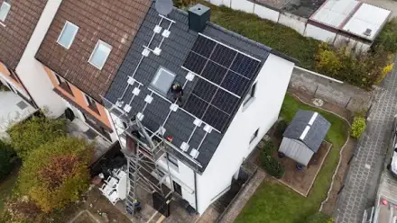 Foto von FL SOLAR