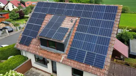 Foto von Photovoltaikanlagen von greenap SOLUTIONS
