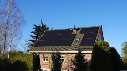 Foto von Y-SOLAR